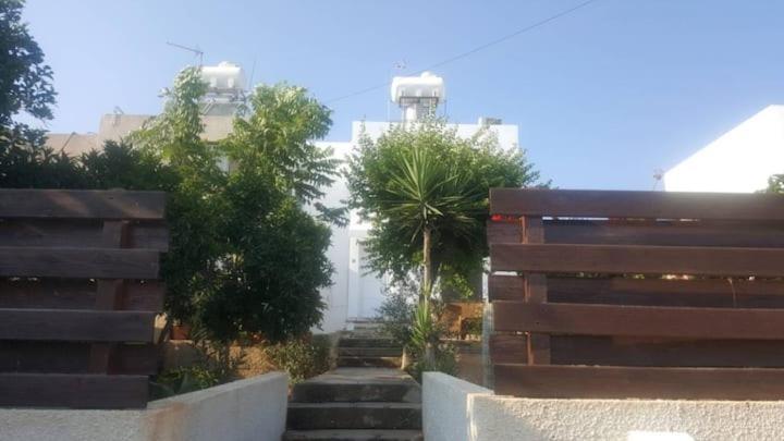 Epistimi 3 Bedroom Holiday House Agia Napa Exterior foto